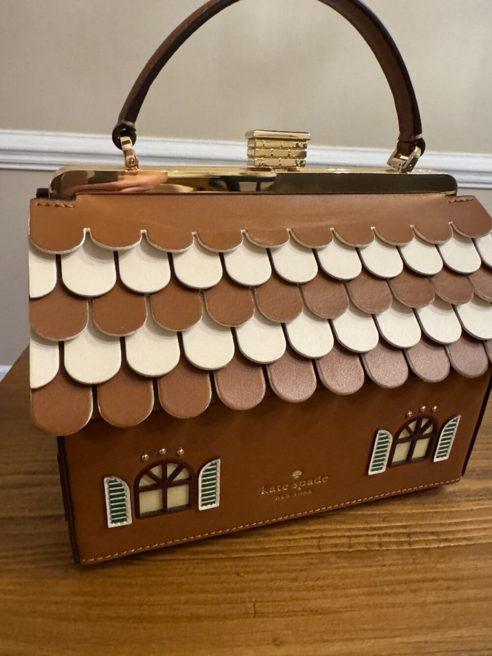 Kate Spade Handbag Gingerbread House Crossbody Brown - Picture 5 of 14